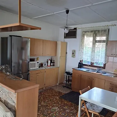 μονοκατοικία μονοπήγαδο * Monopigado