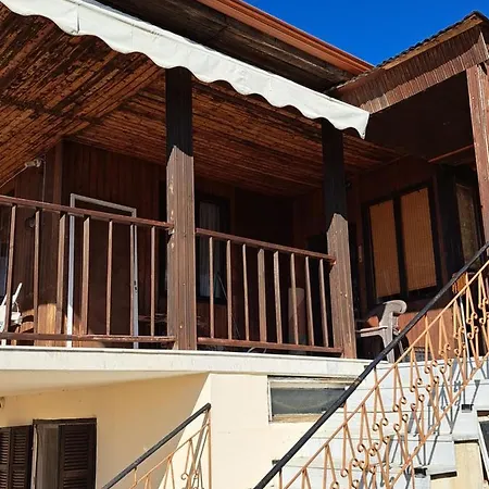 بيت للعطل μονοκατοικία μονοπήγαδο *