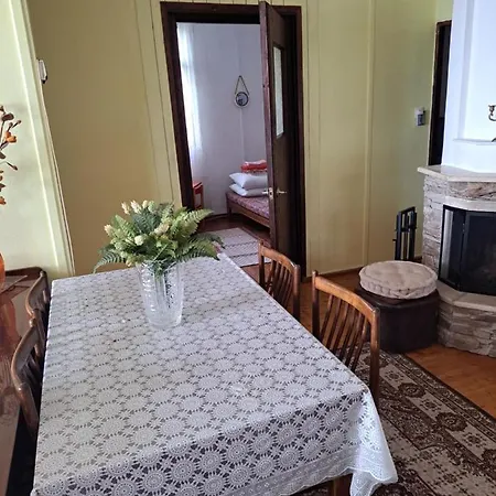 μονοκατοικία μονοπήγαδο *