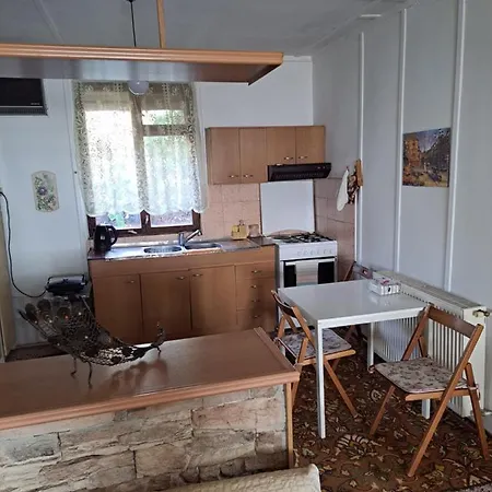 μονοκατοικία μονοπήγαδο * Monopigado